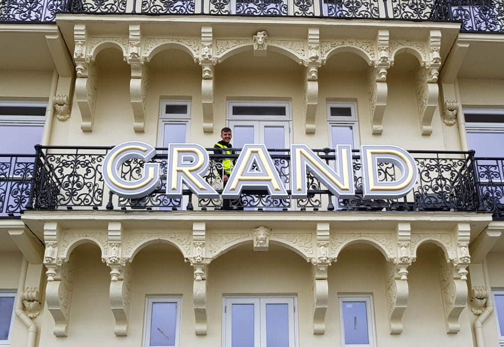 Grand Hotel